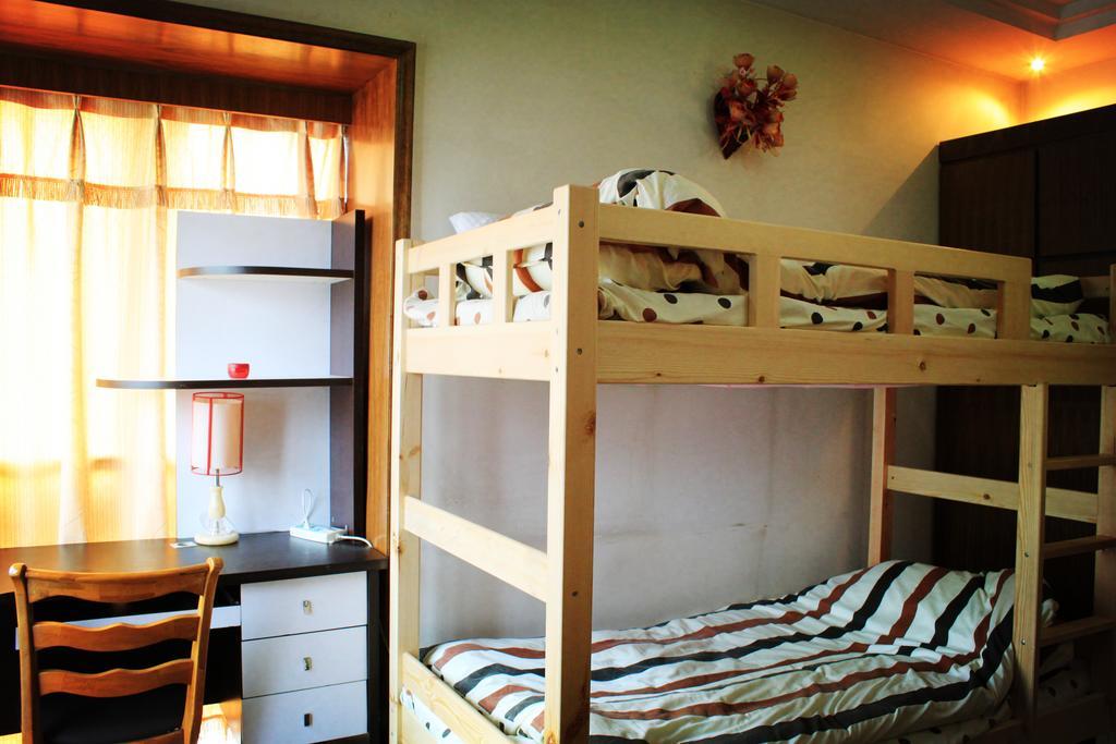 Qingdao Huayang Youth Hostel Экстерьер фото