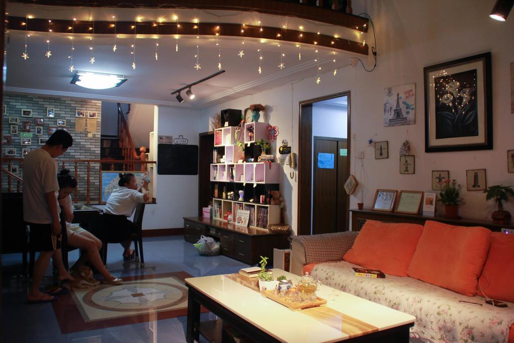 Qingdao Huayang Youth Hostel Экстерьер фото